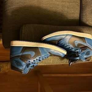 Nike Air Jordan 1s Men’s 10.like new